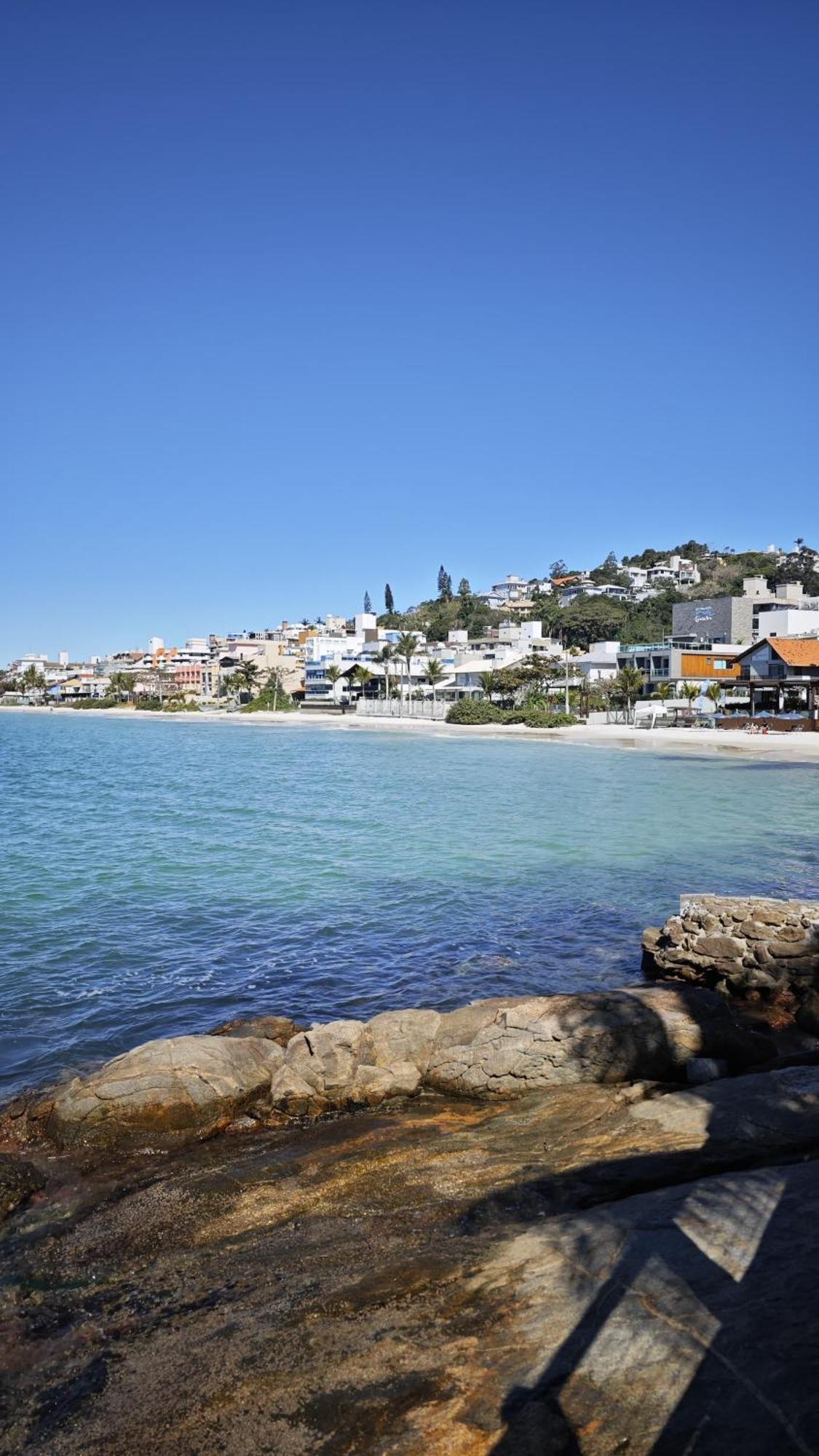 1040 - Departamento 2 Quartos Na Rua Pirajica . 200 M Da Praia Bombinhas Centro Dış mekan fotoğraf